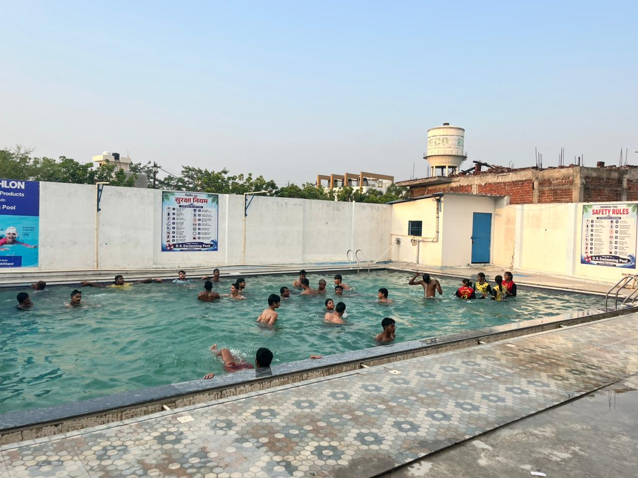 swimming-pool-5660