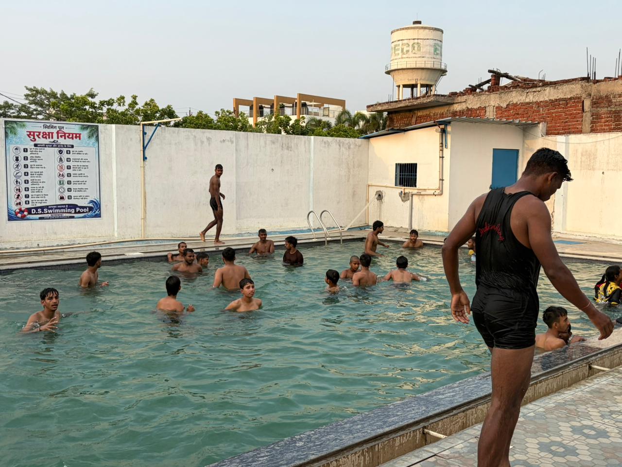 swimming-pool-7716