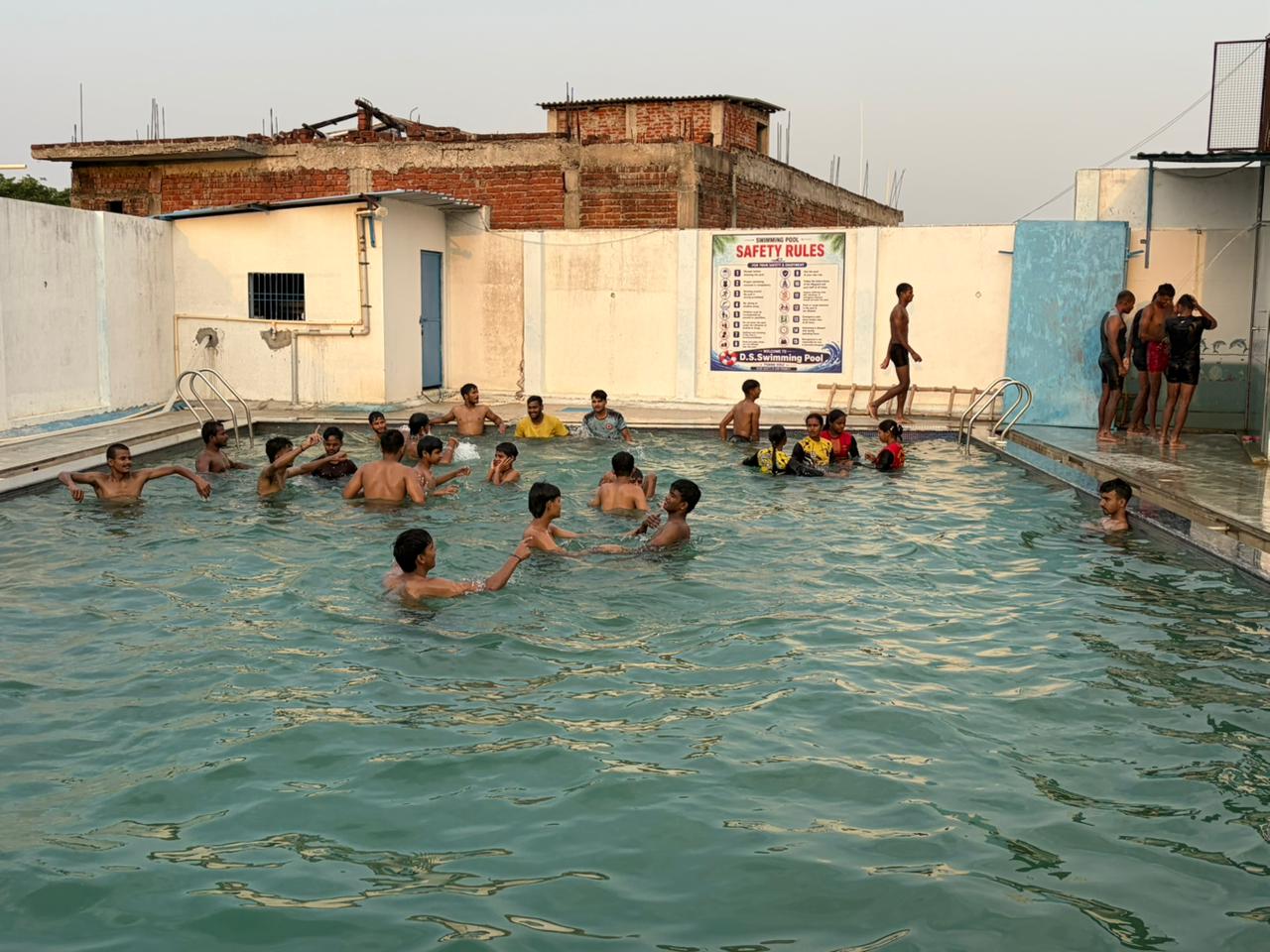 swimming-pool-5362
